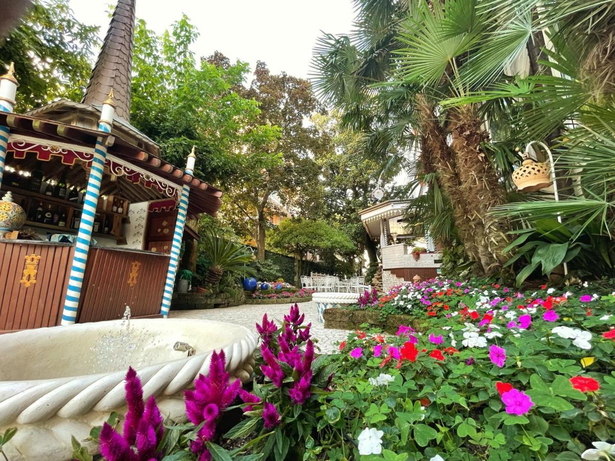 Milton Boutique Hotel - Adults Only Lido di Jesolo Kültér fotó